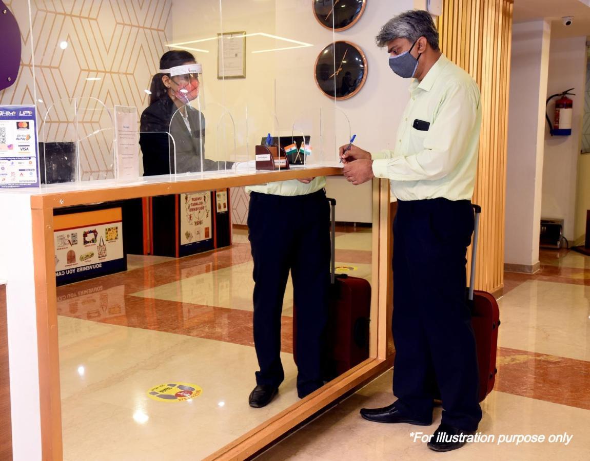 Super Oyo Hotel El Classics Σριναγκάρ Εξωτερικό φωτογραφία